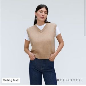 Everlane Cashmere Vest